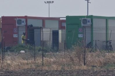 Foggia, ritrovato il corpo senza vita di un migrante tra le baracche di Borgo Mezzanone