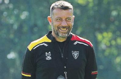 Calcio, Lecce: «Senza presunzione contro la Fiorentina»