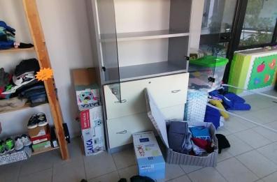 Bari, furto nel centro per famiglie a Japigia:  «Rubati beni prima necessità per neonati»