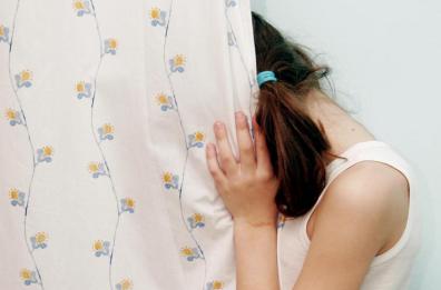 «Zio» 82enne di un comune alle porte di Lecce abusava della nipote 13enne in vacanza in Salento