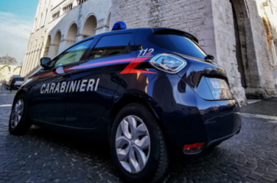 Bari, carabiniere libero dal servizio arresta un 20enne per furto di moto