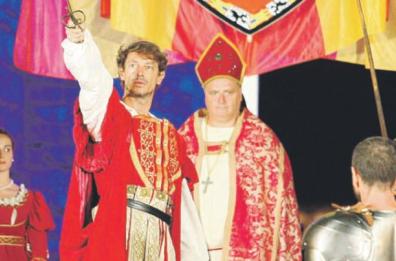 Disfida di Barletta,  nel fossato del Castello la rievocazione del maxi duello