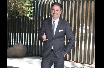 Beppe Convertini: «Io come gli ulivi della mia Puglia, mi piego ma non mi spezzo»