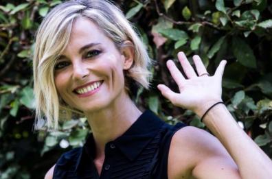 Francesca Fialdini tra volti e storie di «Da noi... A Ruota Libera»
