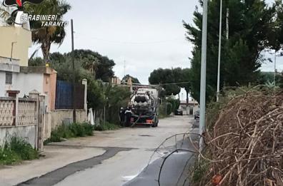 Taranto, autospurghi sversano reflui nelle condotte AqP anziché nel depuratore: sequestri
