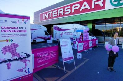 Puglia, torna la carovana della prevenzione tumori di Komen Italia