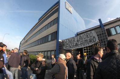 Ex Ilva, addio al sostegno al reddito per i 1.600 operai in amministrazione straordinaria
