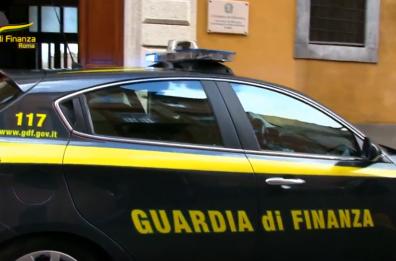 Indebiti contributi per impianti fotovoltaici, sequestro da 99 milioni: la grande truffa da Altamura agli oligarchi russi