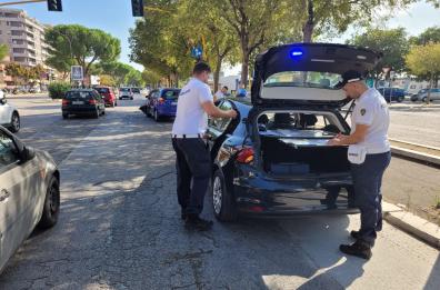 Foggia, due incidenti in 15 minuti all'incrocio fra le vie Natola e Grassi