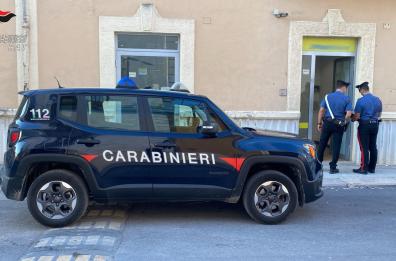 S.Ferdinando di Puglia, 23enne tenta rapina alle Poste armata di taglierino: arrestata