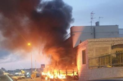Santo Spirito, fiamme nel ristorante La Tana dell'Artista: grossi danni 