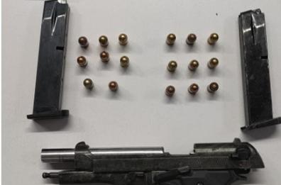 Taranto, colpo di pistola nella stanza di un b&b: arrestato un 43enne
