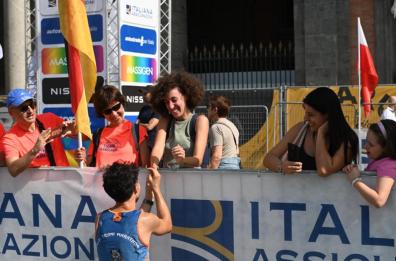 Da Bisceglie a Napoli, insolita proposta di nozze al traguardo della maratona