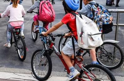 Mobilità sostenibile a Stornara: «A scuola si va in bici»