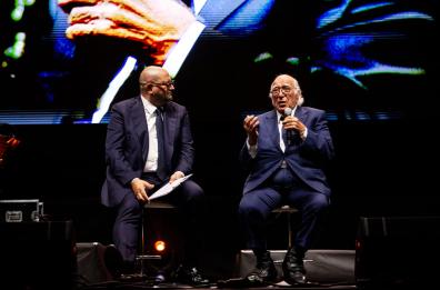 Bari: grande successo per lo spettacolo di beneficenza della Fondazione Megamark 
