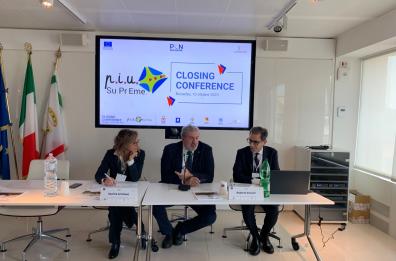 Emiliano a Bruxelles presenta i risultati del progetto Su.Pr.Eme: «Flussi migratori gestibili»