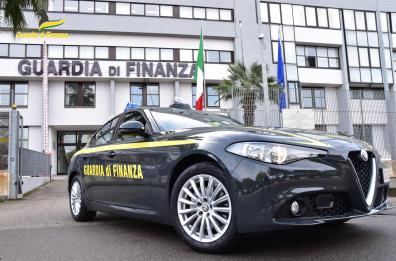 Taranto, sequestrati beni per 2,5 milioni di euro: villa con piscina e ristorante «guadagnati» grazie alla Scu