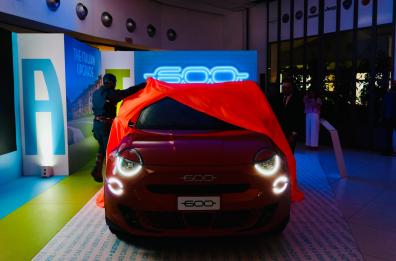 Presentata la nuova Fiat 600, anteprima per Bari e provincia