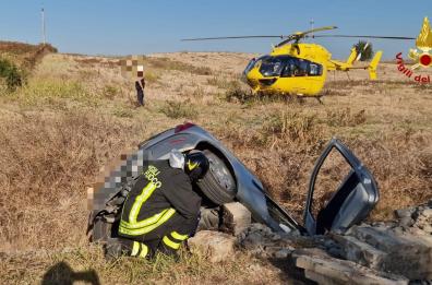Montescaglioso, auto si ribalta sulla provinciale: una 30enne in ospedale con l'elisoccorso