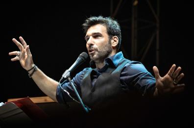 Bari, via al tour teatrale di Edoardo Leo: «Parto dal Petruzzelli, teatro di rinascita»