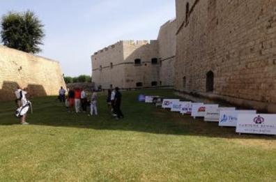 Barletta, torna l'Open di golf nel fossato del Castello