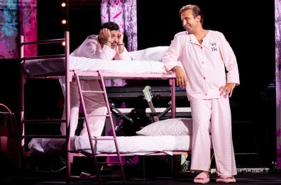 Il «Felicissimo Show» di Pio e Amedeo continua nel 2024: nuove date, c'è anche Bari