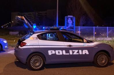 Bari, 28enne arrestato a San Girolamo: nel box cocaina e due pistole pronte all'uso