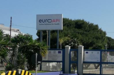 Brindisi: si allarga la crisi del settore chimico, scricchiola anche Euroapi

