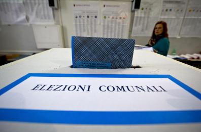Altro che le primarie, contro le urne vuote servono iniziative serie
