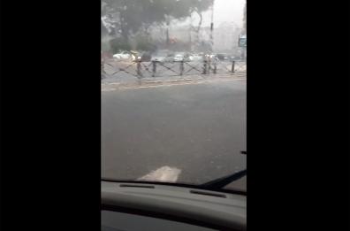 Roma, nubifragio e inondazione: bomba d'acqua e raffiche vento