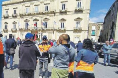 Taranto, ecco come gli esuberi all’Amiu possono diminuire ancora