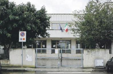 Lecce, atti vandalici: «Allarmi e telecamere per tutelare la scuola»