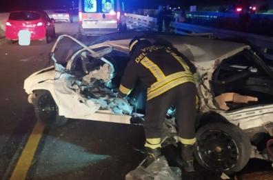 Brindisi, incidente stradale sulla Statale 16: un ferito in ospedale