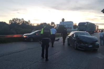 Scontro tra 3 auto sulla Conversano-Polignano: 3 feriti lievi. Traffico in tilt