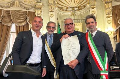Lecce, conferita cittadinanza onoraria a Pantaleo Corvino