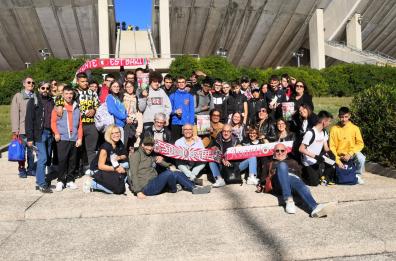 Da Bitonto allo stadio di San Nicola, i ragazzi del «Vitale Giordano» tifano per il Bari  