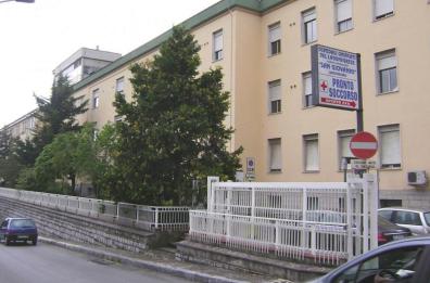 Basilicata, medici in fuga: a Lagonegro resta deserto anche il Pronto soccorso