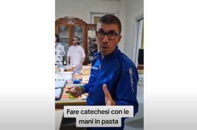 Margherita di Savoia: il parroco trasforma la chiesa in un laboratorio di cucina per fare catechesi