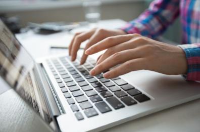 Puglia, il 15,7% dei ragazzi è vittima di cyberbullismo: i dati di Save the Children