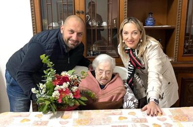 È di Monteiasi una dei Supercentenari d’Italia: Nonna Rita Rosaria spegne 111 candeline 