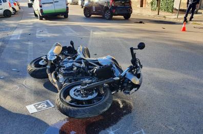 Scontro fra auto e moto a Potenza: due feriti in ospedale