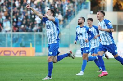 Calcio, all'Andria il derby della Bat contro il Barletta 