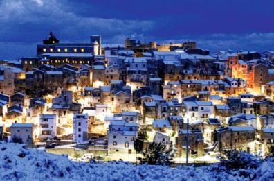 Natale sul Gargano: Vico diventa il Borgo dei Presepi
