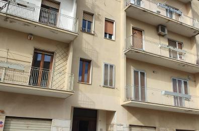Matera, dichiarata inagibile una palazzina in via Lupo Protospata