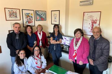 L’AIL di Foggia dona al Policlinico un microcoscopio per le diagnosi citomorfologiche e citogenetiche