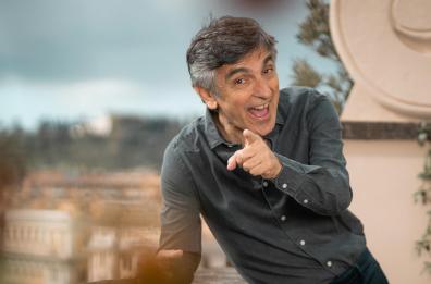 Vincenzo Salemme: «Nel nuovo film mi diverto a fare il nonno»
