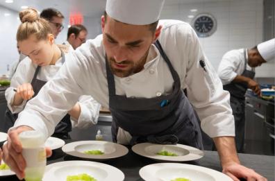 Stefano Casale, lo chef lucano che  «insaporisce» New York 