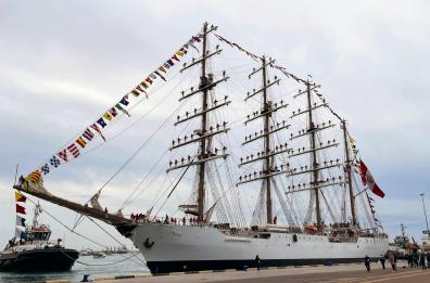 A Taranto attracca "B.A.P. Union", il veliero peruviano più grande dell'America Latina