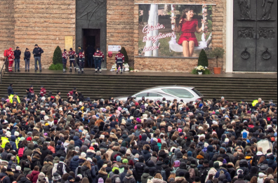 Giulia e Vincenza, le inaccettabili differenze del dolore