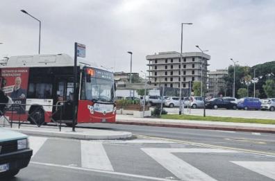 Bari, stop all'aumento delle tariffe per i park&ride: il sindaco Leccese scrive all'Amtab
